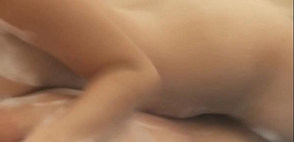 Nuru Slide Erotic Massage